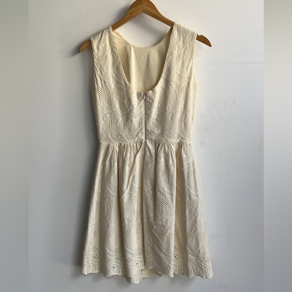 Alexandra Grecco eyelet dress - Picture 3 of 3